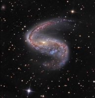 ngc2442-500